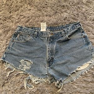 Carhartt cutoff shorts